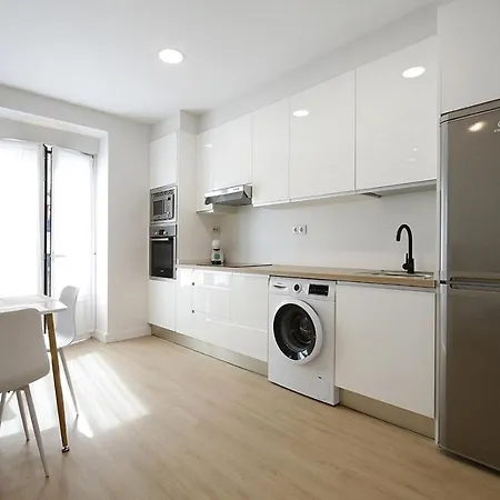 In Donostia Well Connected Downtown Appartamento